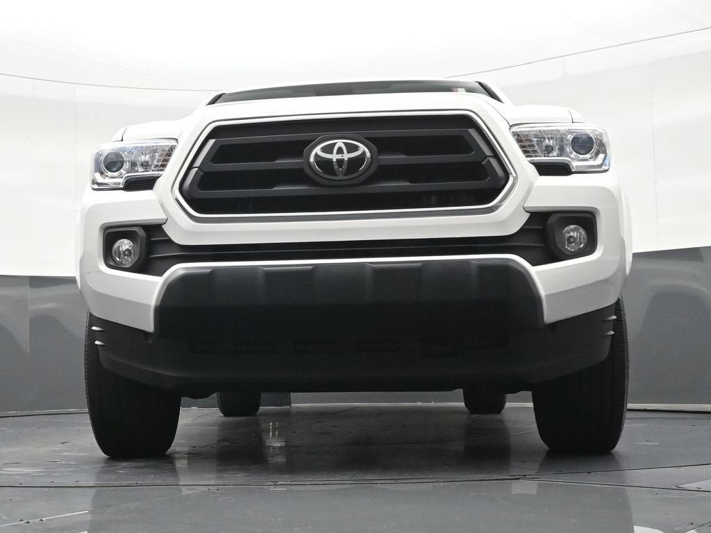 2022 Toyota Tacoma 2WD SR5