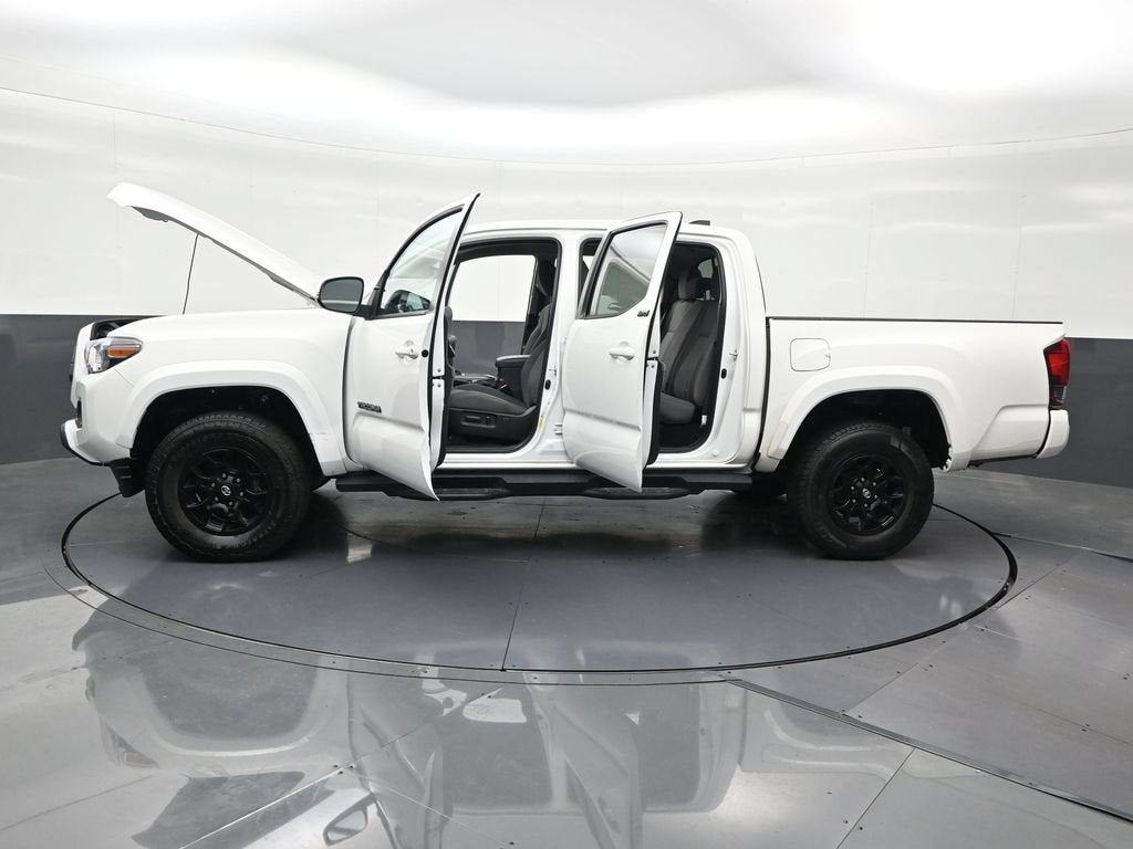 2022 Toyota Tacoma 2WD SR5