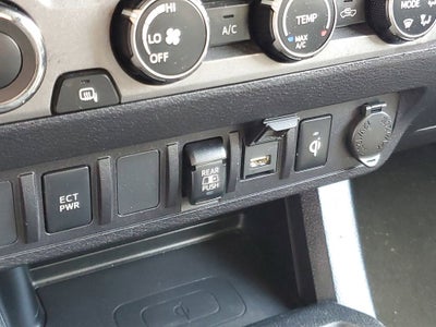 2020 Toyota Tacoma 4WD SR5