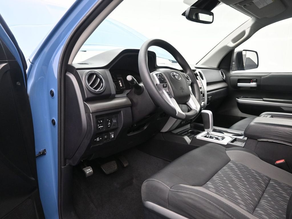 2021 Toyota Tundra 2WD SR5