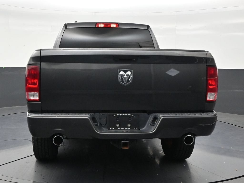 2018 RAM 1500 Express Quad Cab 4x2 6'4" Box
