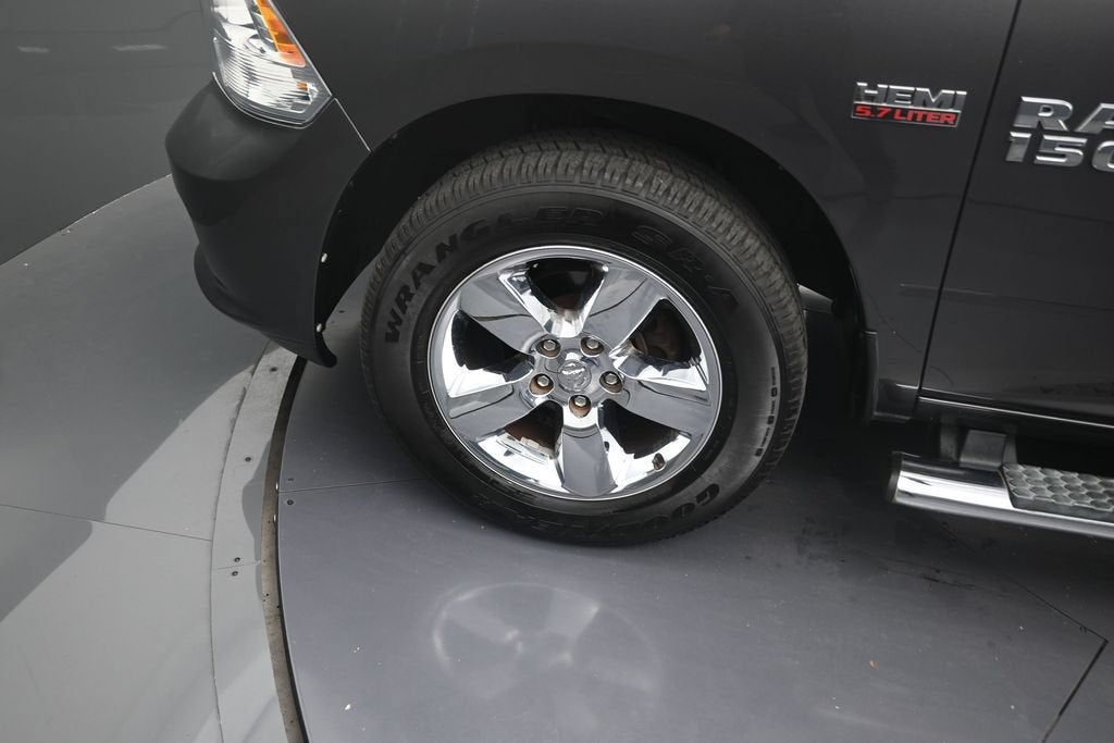 2018 RAM 1500 Express Quad Cab 4x2 6'4" Box