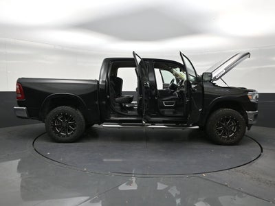 2019 RAM 1500 Laramie Crew Cab 4x4 5'7" Box