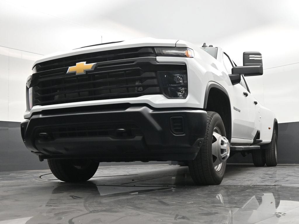 2025 Chevrolet Silverado 3500 HD WT DRW