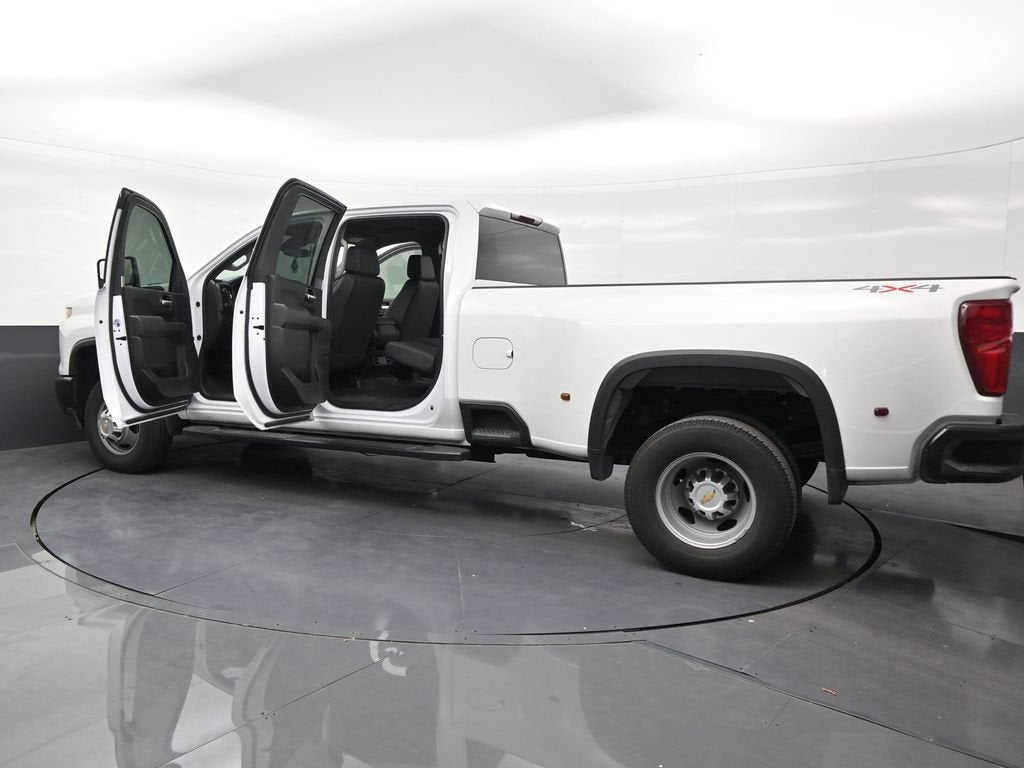 2025 Chevrolet Silverado 3500 HD WT DRW