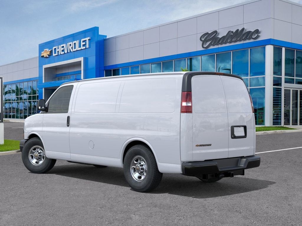 2025 Chevrolet Express Cargo WT