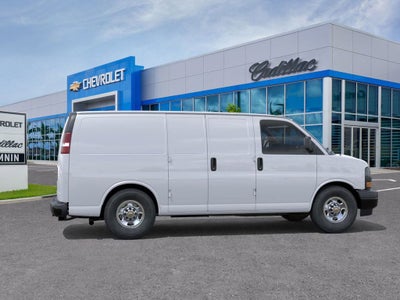 2025 Chevrolet Express Cargo WT
