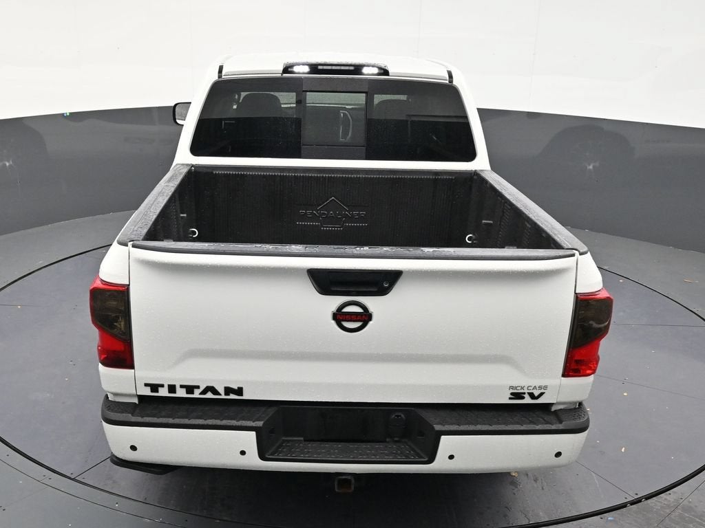 2021 Nissan TITAN Crew Cab SV 4x2