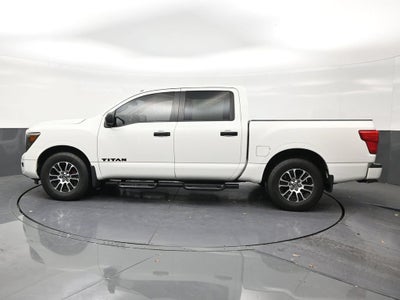 2021 Nissan TITAN Crew Cab SV 4x2
