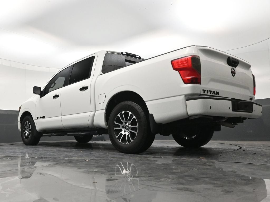 2021 Nissan TITAN Crew Cab SV 4x2