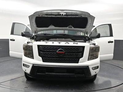 2021 Nissan TITAN Crew Cab SV 4x2