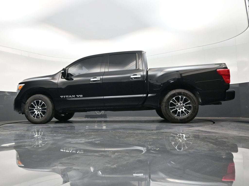 2020 Nissan Titan SV