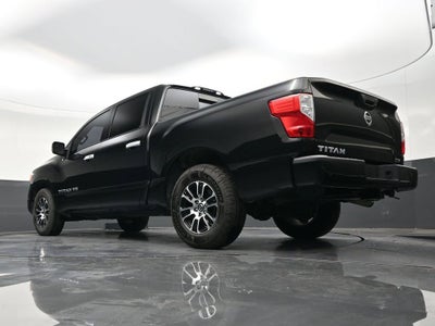 2020 Nissan Titan SV