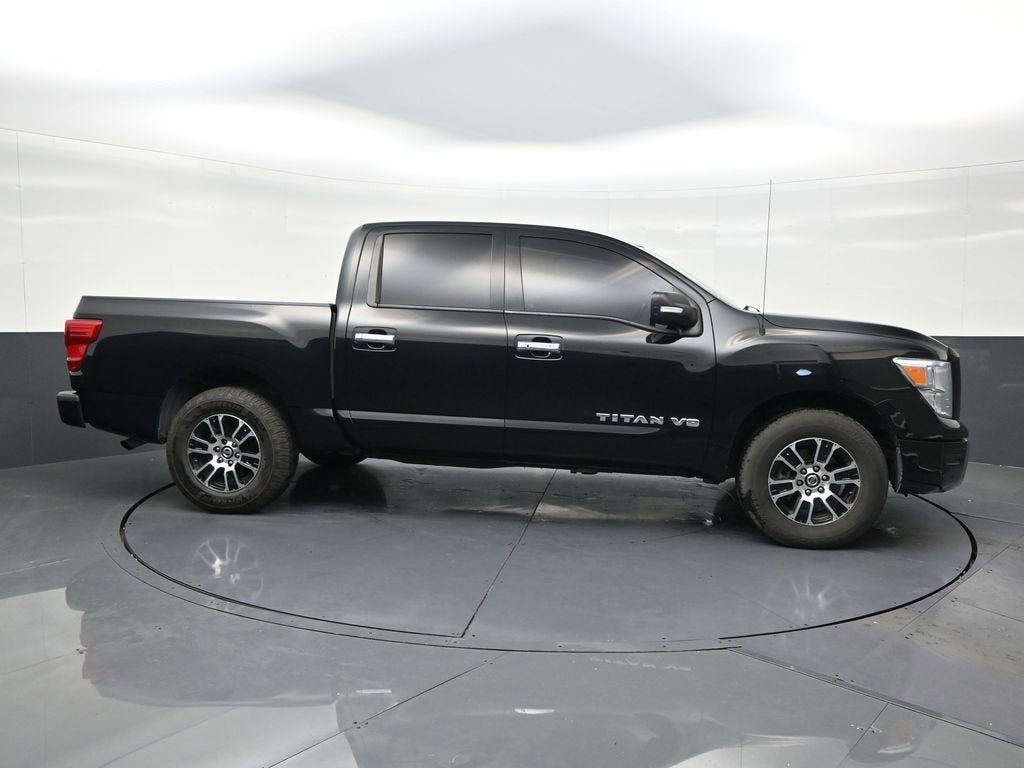 2020 Nissan Titan SV