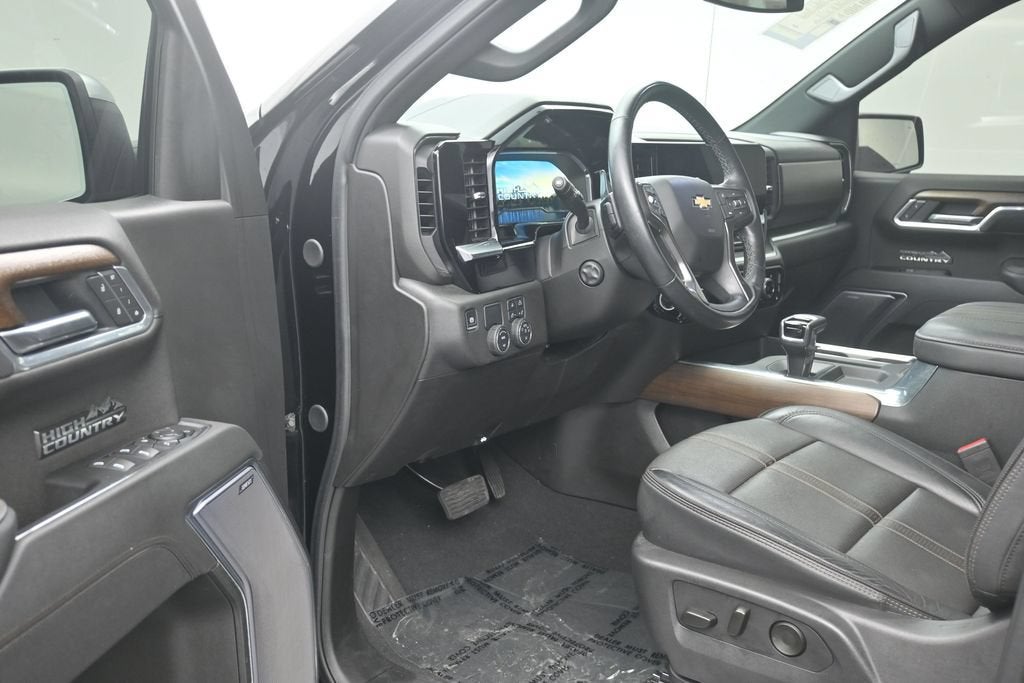 2025 Chevrolet Silverado 1500 High Country