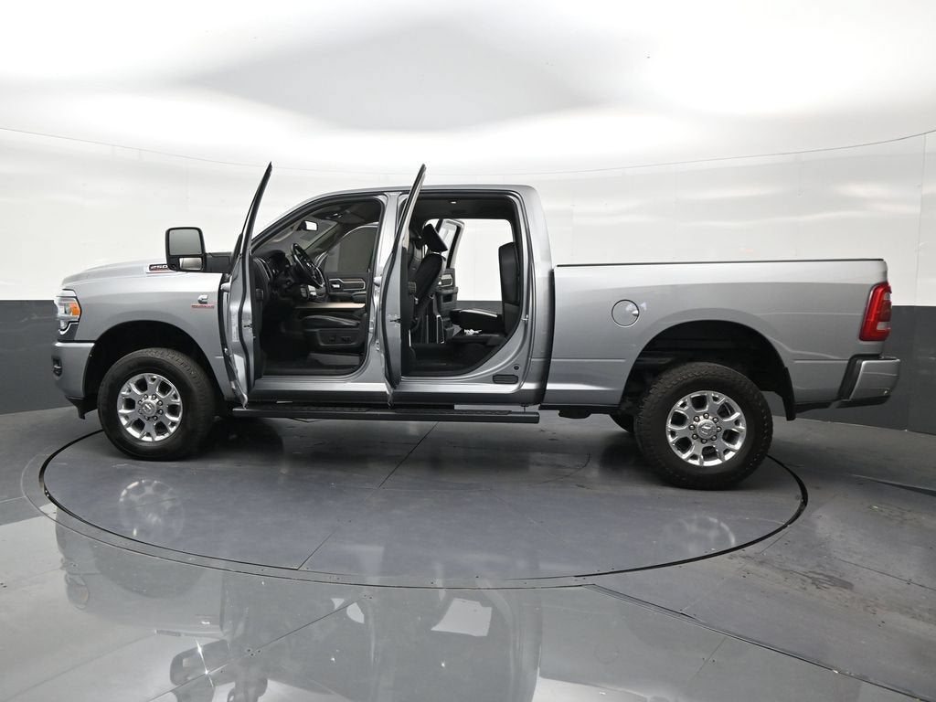 2023 RAM 2500 Laramie Crew Cab 4x4 6'4" Box