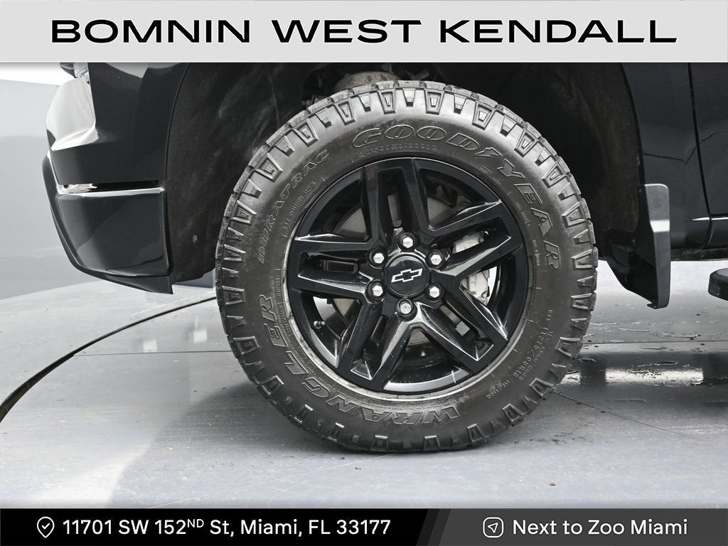 2023 Chevrolet Silverado 1500 Custom Trail Boss