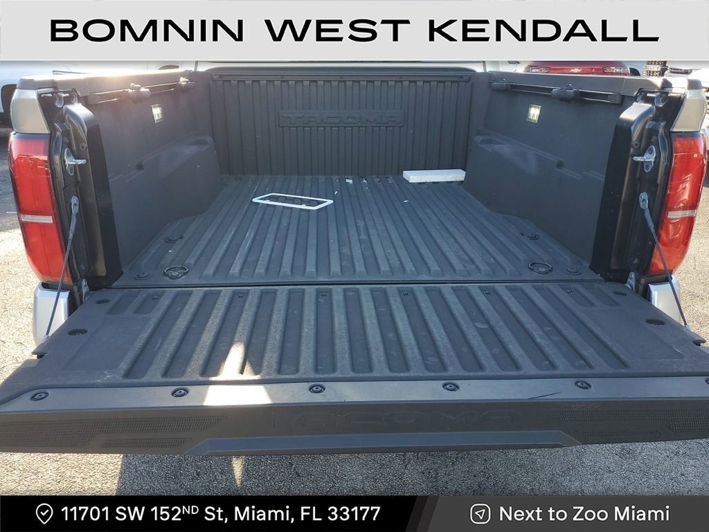 2024 Toyota Tacoma 4WD SR5