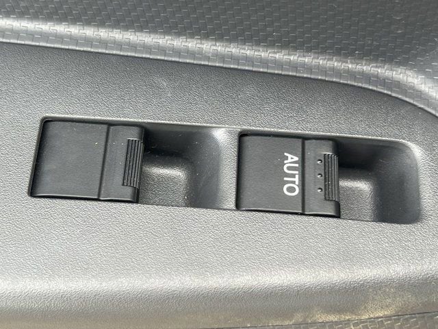 2024 Chevrolet Low Cab Forward 4500 HG Base