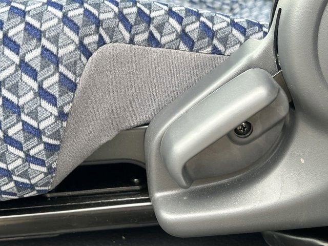 2024 Chevrolet Low Cab Forward 4500 HG Base