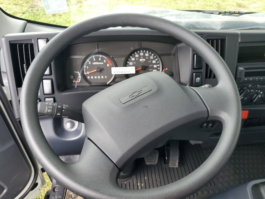 2025 Chevrolet Low Cab Forward 4500 Base