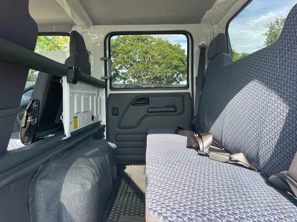 2024 Chevrolet Low Cab Forward 4500 1WT