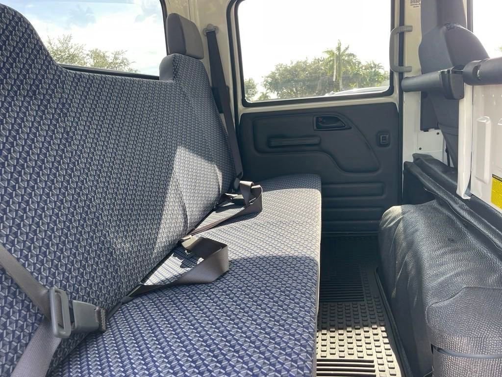 2024 Chevrolet Low Cab Forward 4500 1WT