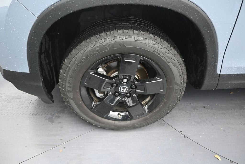 2025 Honda Ridgeline Black Edition