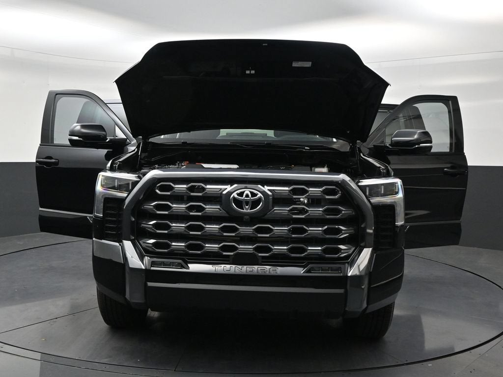 2025 Toyota Tundra Hybrid Platinum Hybrid CrewMax 5.5' Bed