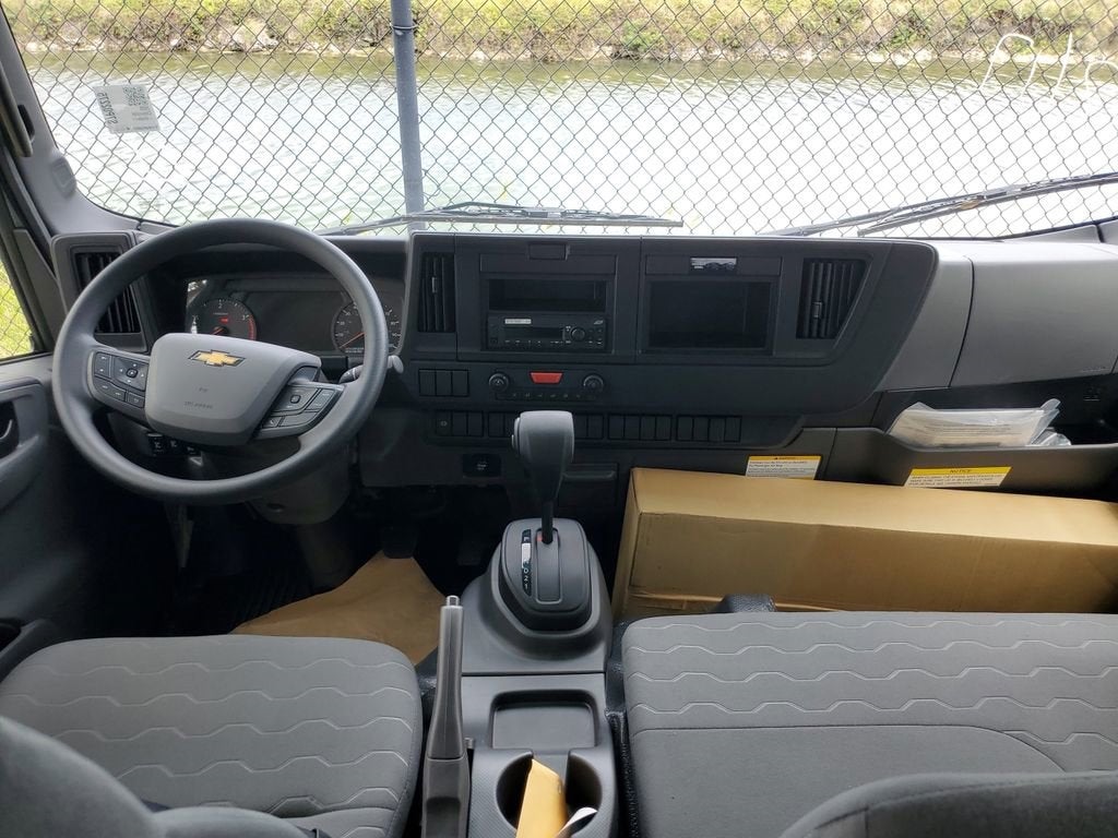 2025 Chevrolet Low Cab Forward 5500 XD Base