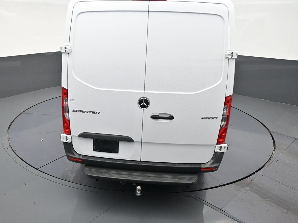 2025 Mercedes-Benz Sprinter Cargo Van Base