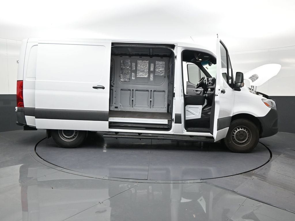 2025 Mercedes-Benz Sprinter Cargo Van Base