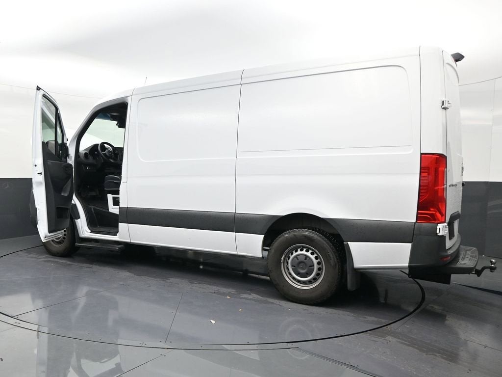 2025 Mercedes-Benz Sprinter Cargo Van Base