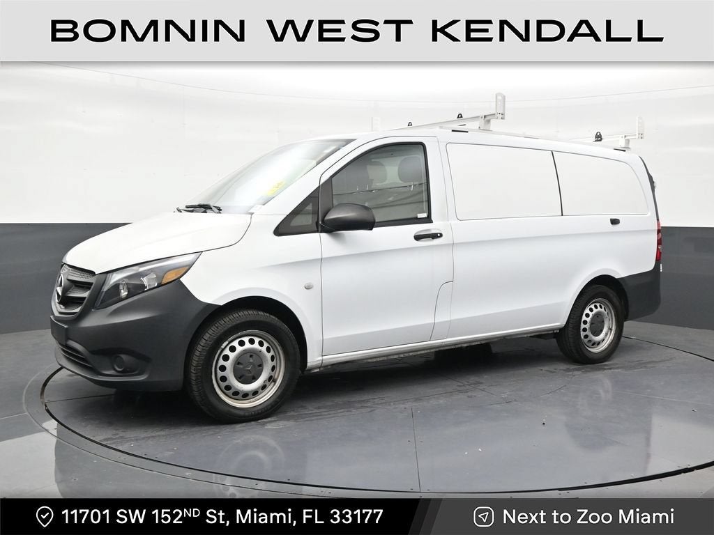2022 Mercedes-Benz Metris Base