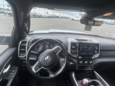 2022 RAM 1500 Big Horn Crew Cab 4x4 5'7" Box