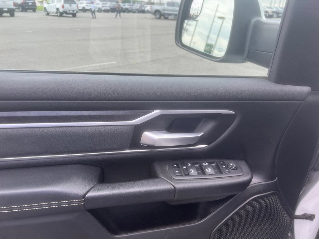 2022 RAM 1500 Big Horn Crew Cab 4x4 5'7" Box