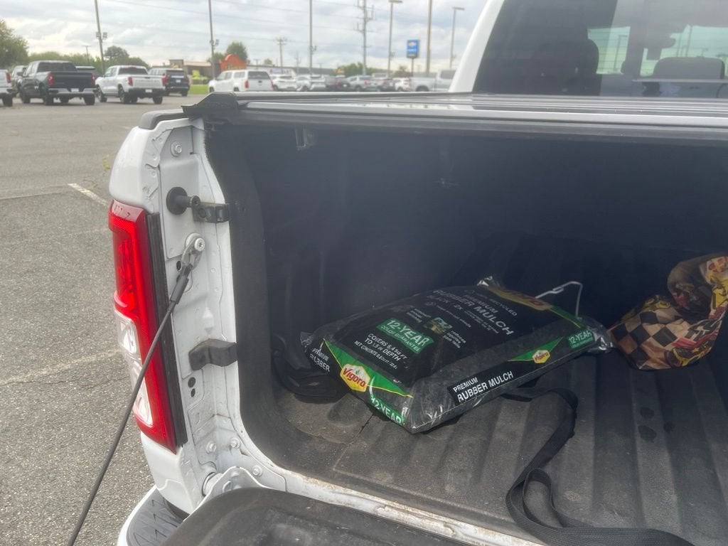 2022 RAM 1500 Big Horn Crew Cab 4x4 5'7" Box
