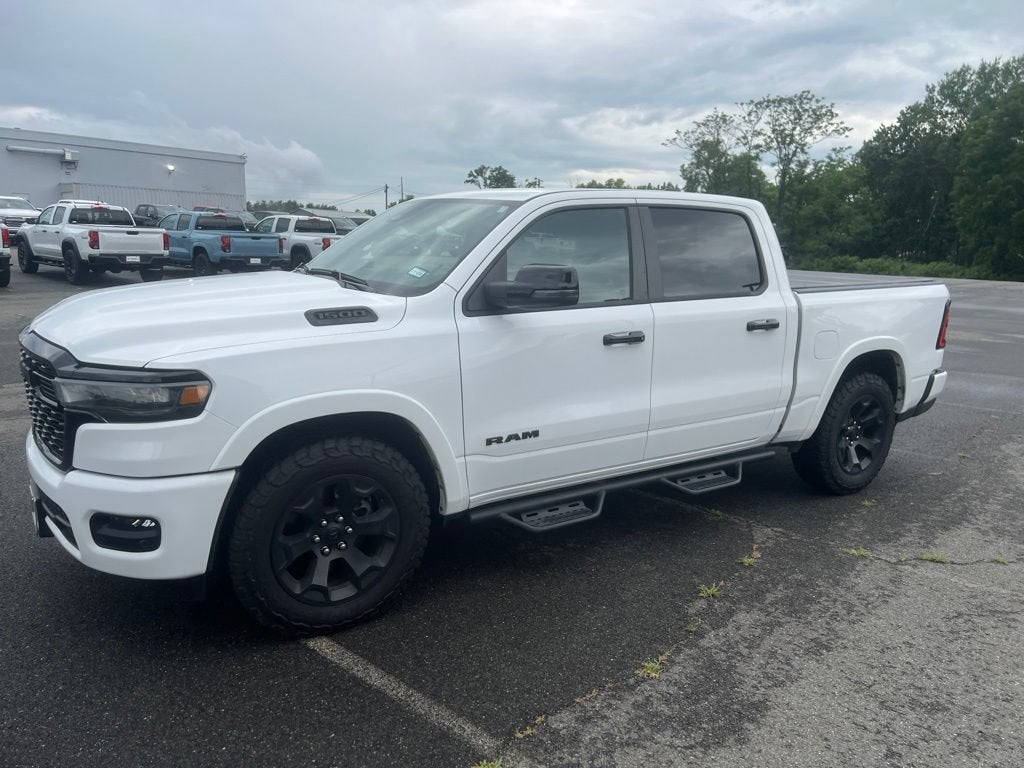 2025 RAM 1500 Lone Star Crew Cab 4x4 5'7" Box
