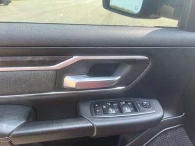 2020 RAM 1500 Big Horn Crew Cab 4x4 5'7" Box