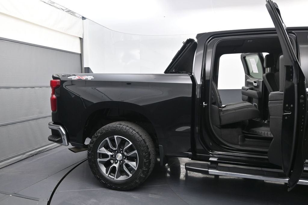 2022 Chevrolet Silverado 1500 LT (2FL)