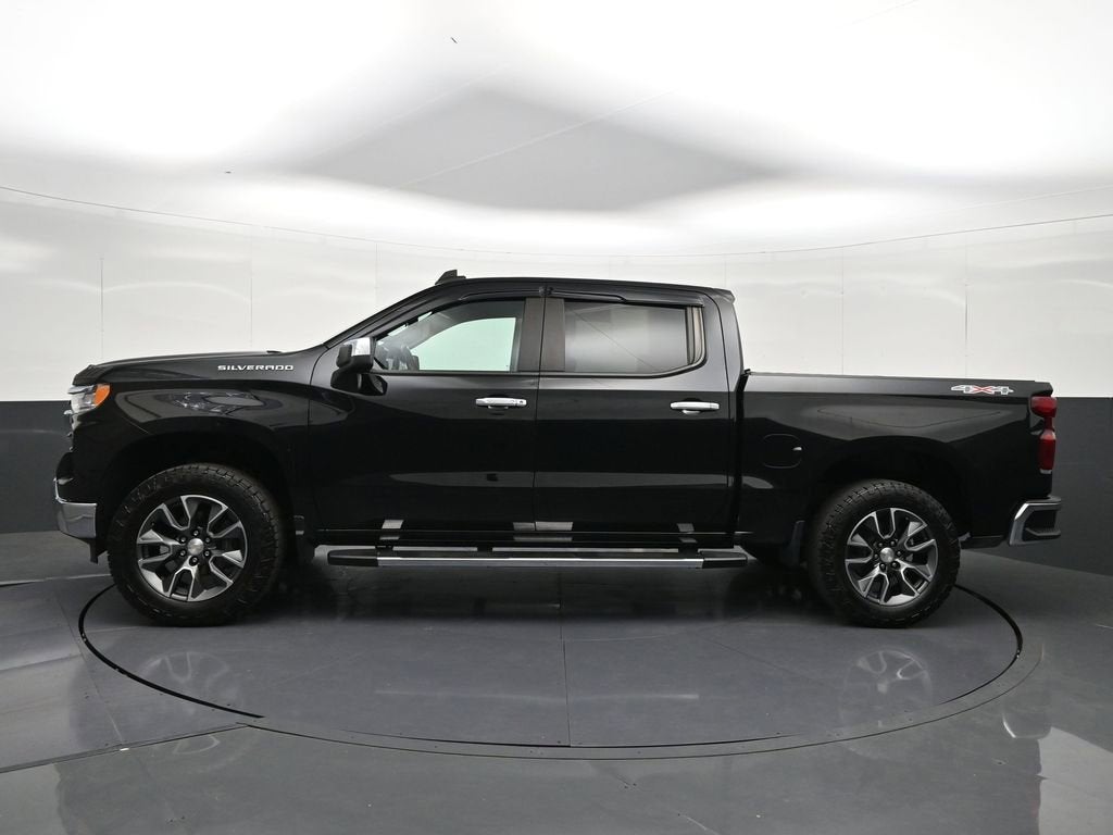 2022 Chevrolet Silverado 1500 LT (2FL)