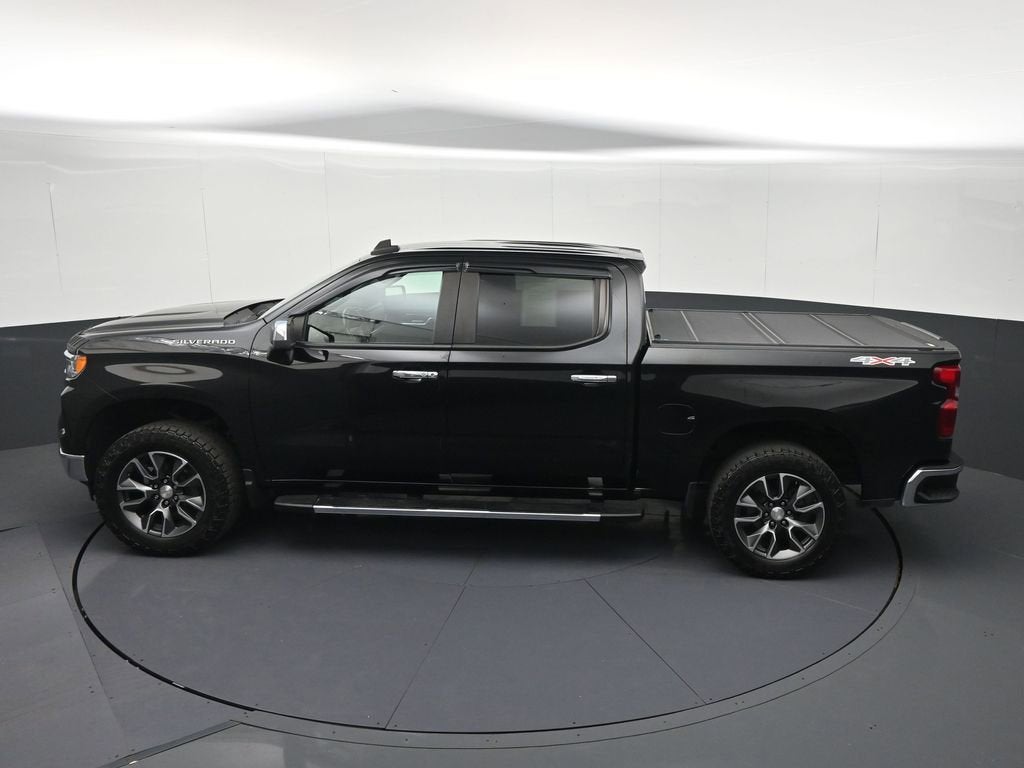 2022 Chevrolet Silverado 1500 LT (2FL)
