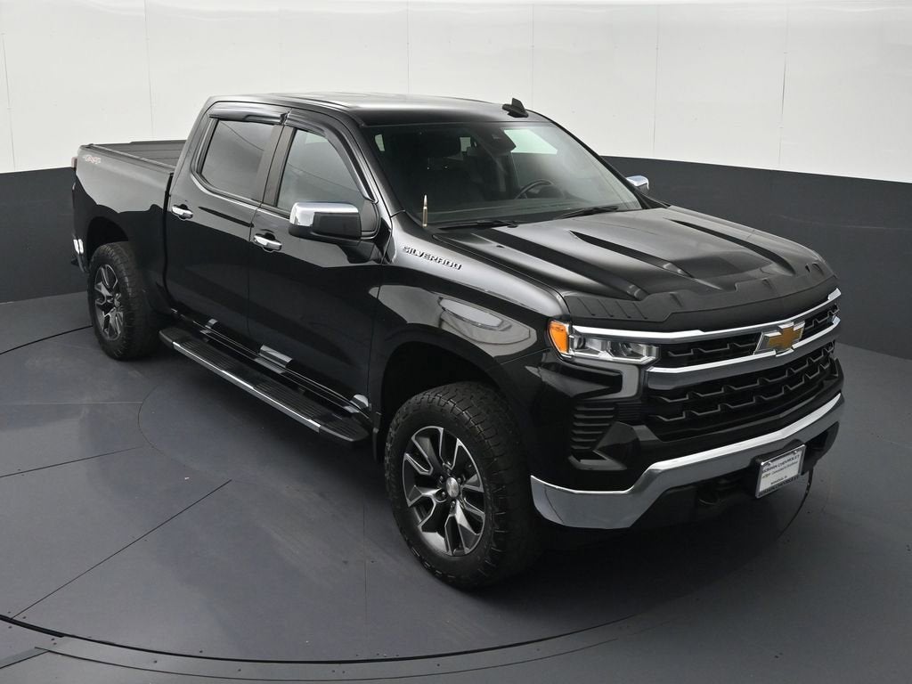 2022 Chevrolet Silverado 1500 LT (2FL)
