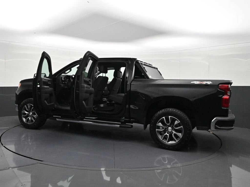 2022 Chevrolet Silverado 1500 LT (2FL)