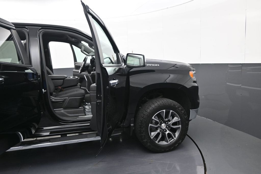 2022 Chevrolet Silverado 1500 LT (2FL)