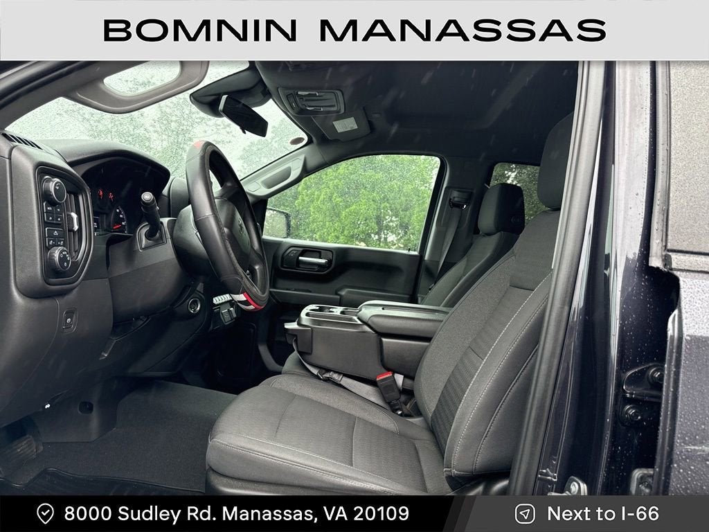 2022 Chevrolet Silverado 1500 Custom Trail Boss