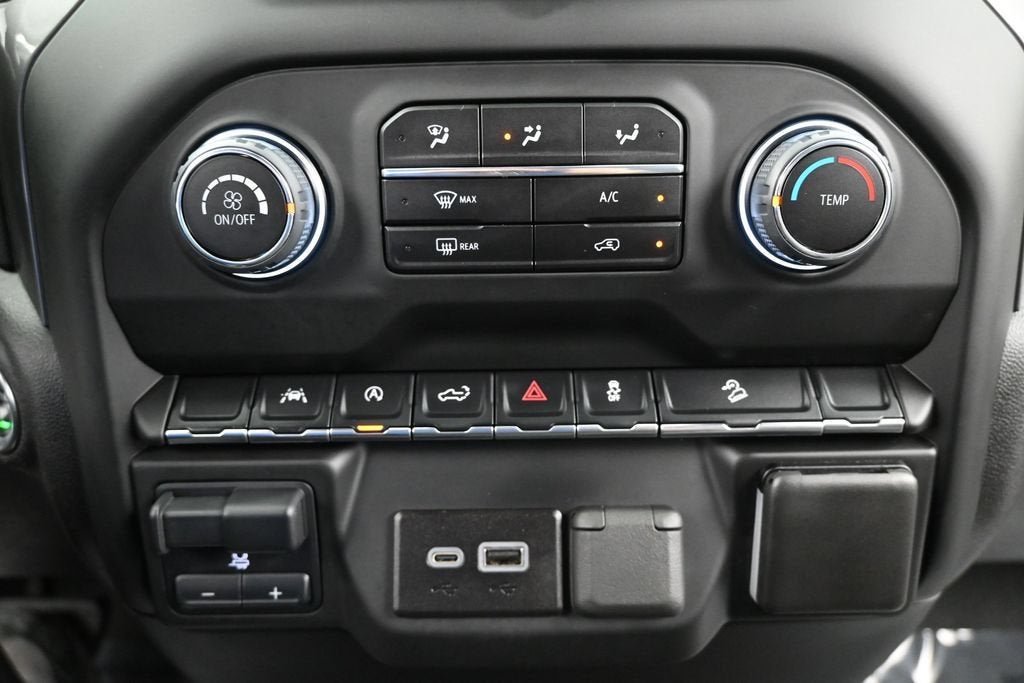 2024 Chevrolet Silverado 1500 Custom Trail Boss