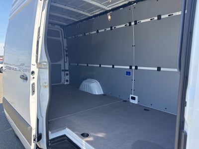 2025 Mercedes-Benz Sprinter 2500 High Roof 4-Cyl Diesel HO