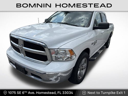 2020 RAM 1500 Classic SLT Crew Cab 4x2 6'4" Box