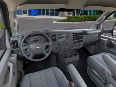 2025 Chevrolet Express Cutaway 3500 1WT